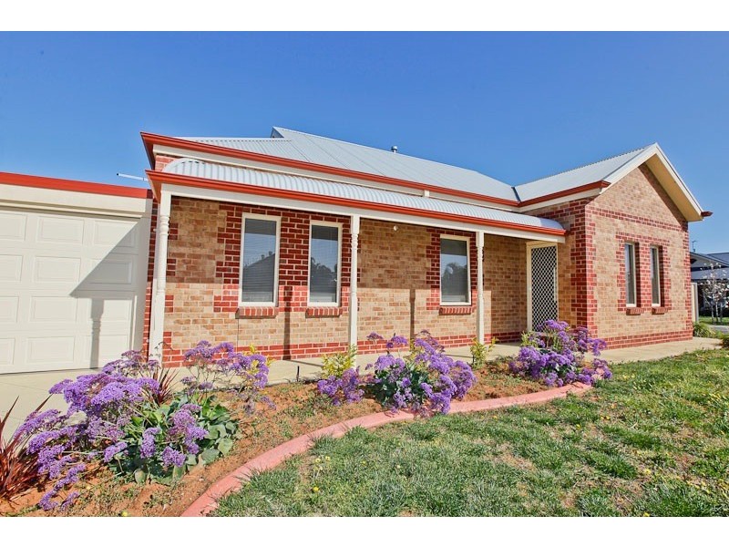 15 James Cook Drive, Mildura VIC 3500