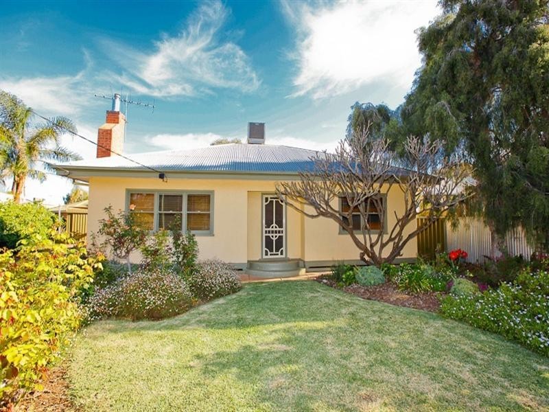 10 Floral Avenue, Mildura VIC 3500