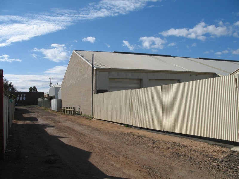 33-37 Seventh Street, Mildura VIC 3500