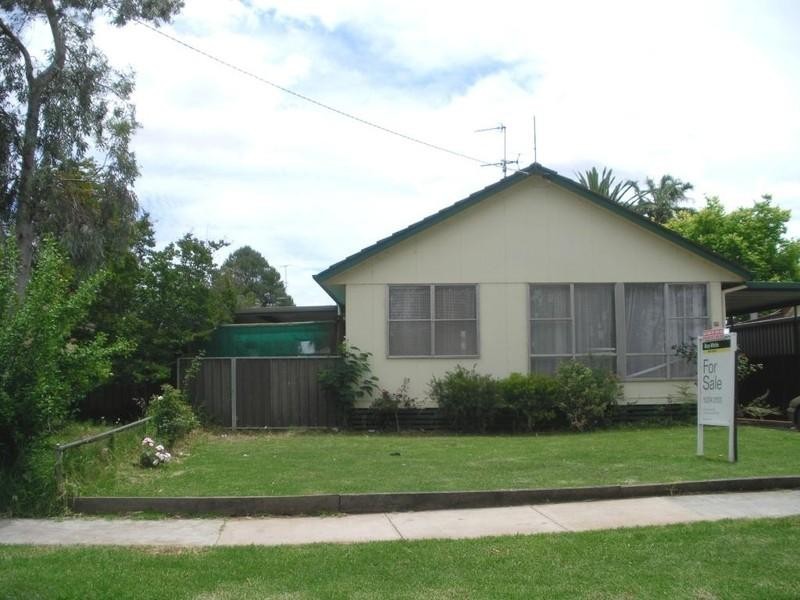 14 Morris Street, Robinvale VIC 3549