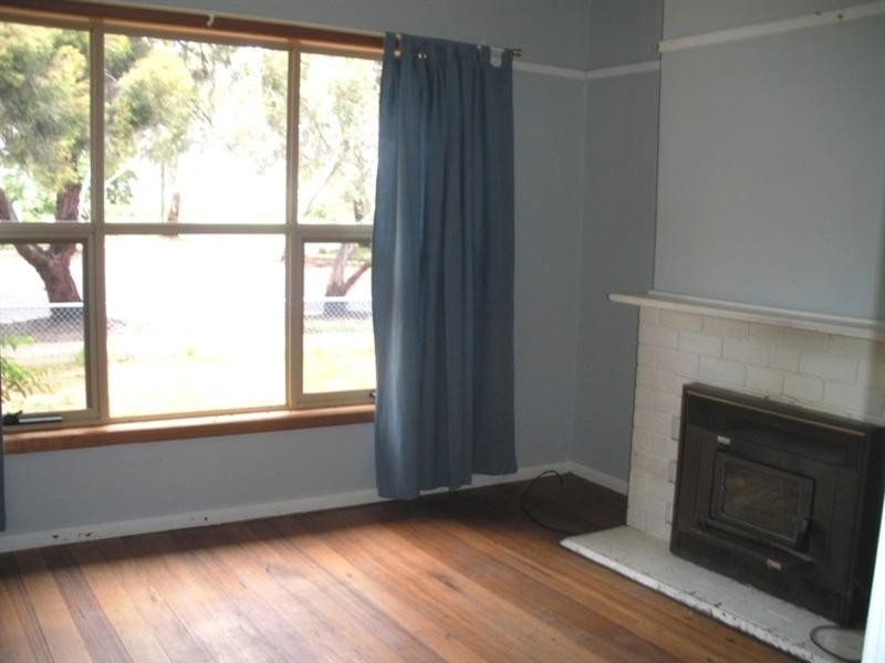 4 Loddon Avenue, Red Cliffs VIC 3496