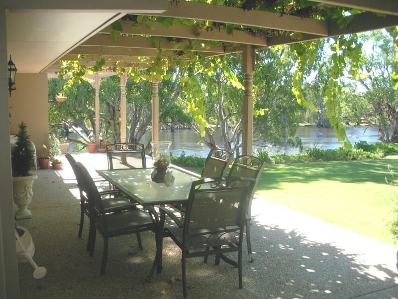 27 Sturt Highway, Mildura VIC 3500