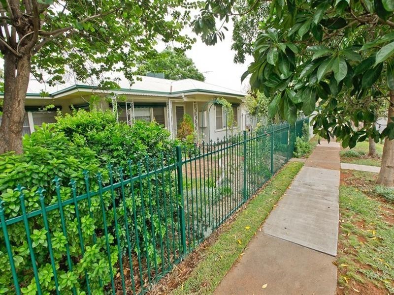 16 Mary Avenue, Mildura VIC 3500