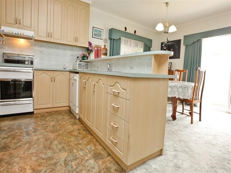 16 Mary Avenue, Mildura VIC 3500