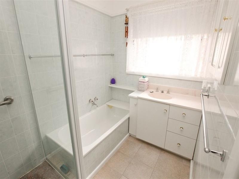 16 Mary Avenue, Mildura VIC 3500