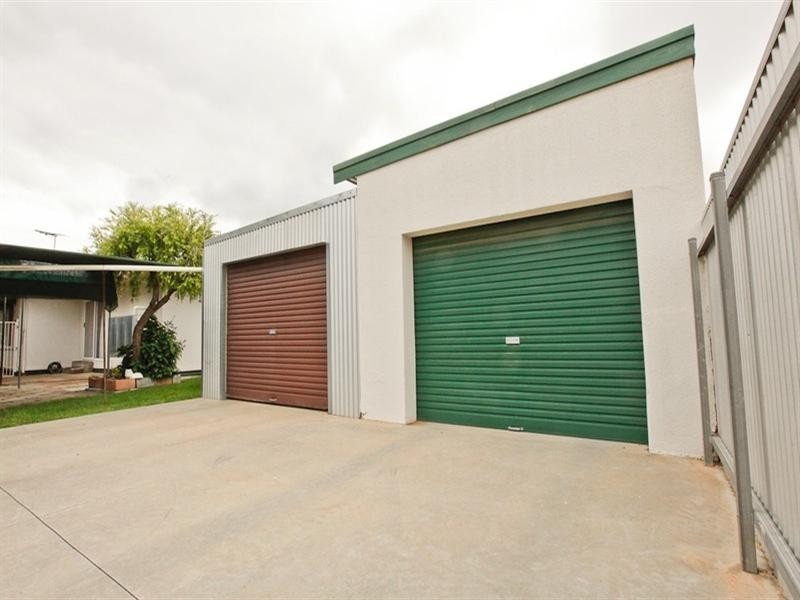 16 Mary Avenue, Mildura VIC 3500