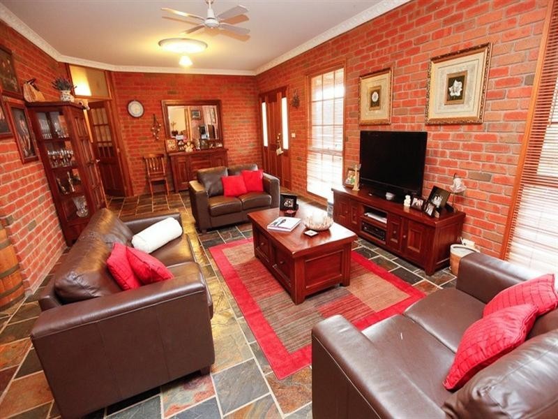 998 Cowra Avenue, Irymple VIC 3498