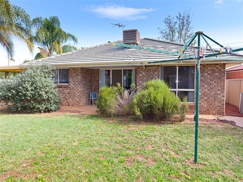 320 Ontario Avenue, Mildura VIC 3500