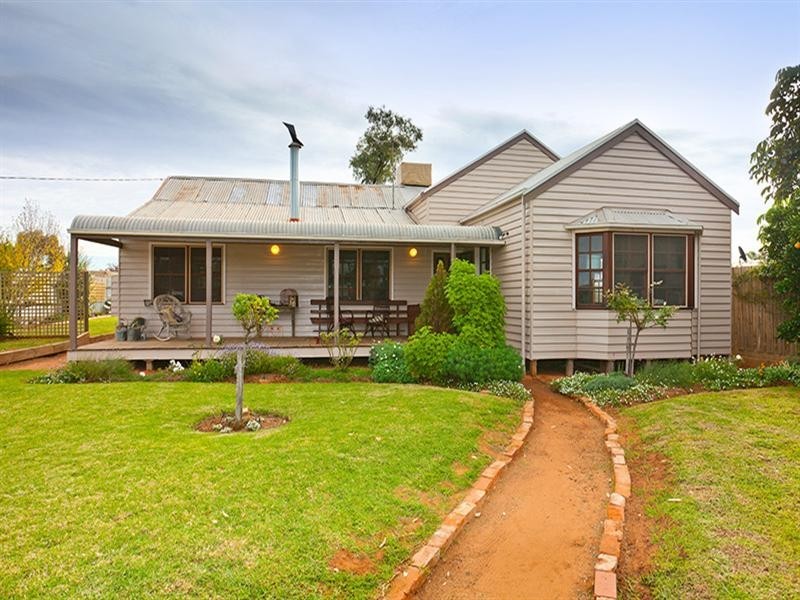 19 Tambo Road, Red Cliffs VIC 3496