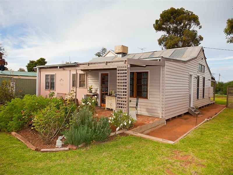 19 Tambo Road, Red Cliffs VIC 3496