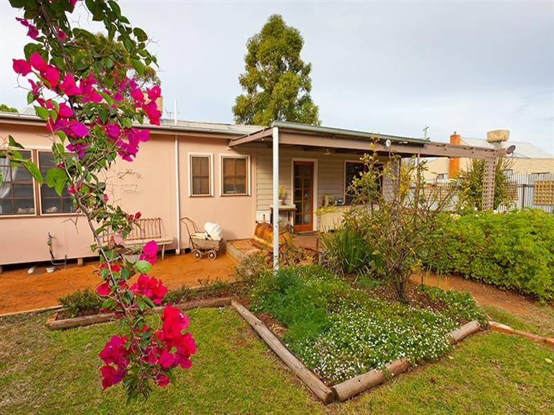 19 Tambo Road, Red Cliffs VIC 3496