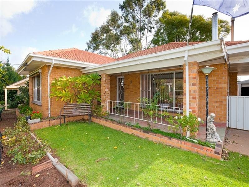 11 Cameron Avenue, Mildura VIC 3500