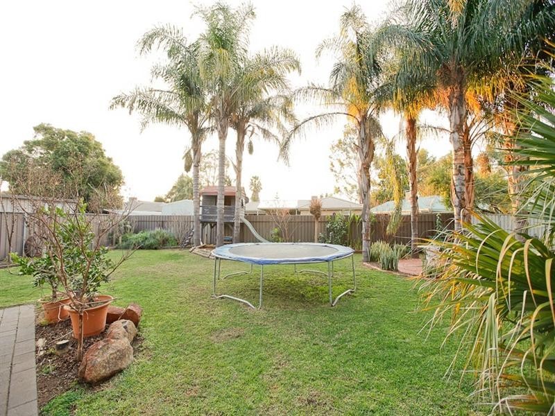 9 Coonawarra Close, Mildura VIC 3500