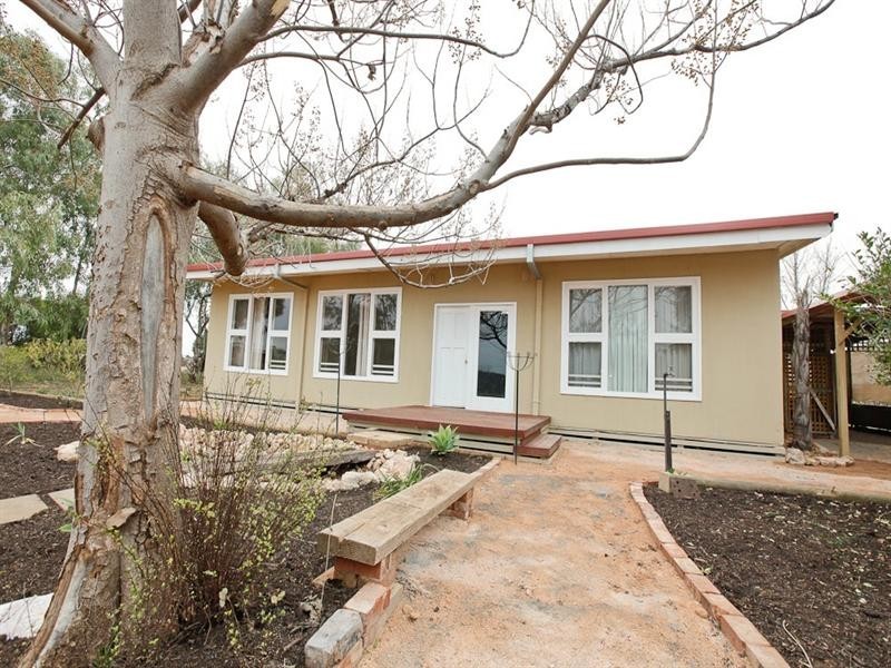 316 Dairtnunk Avenue, Cardross VIC 3496