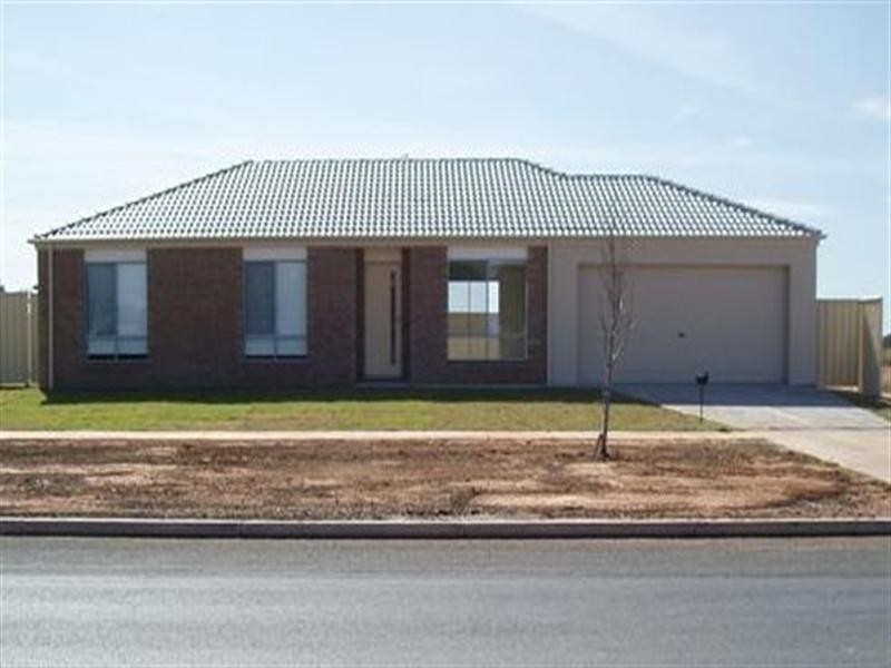 2 Immacolata Rise, Red Cliffs VIC 3496