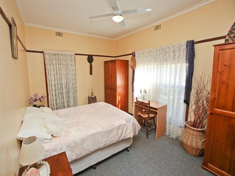 21 Loddon Avenue, Red Cliffs VIC 3496