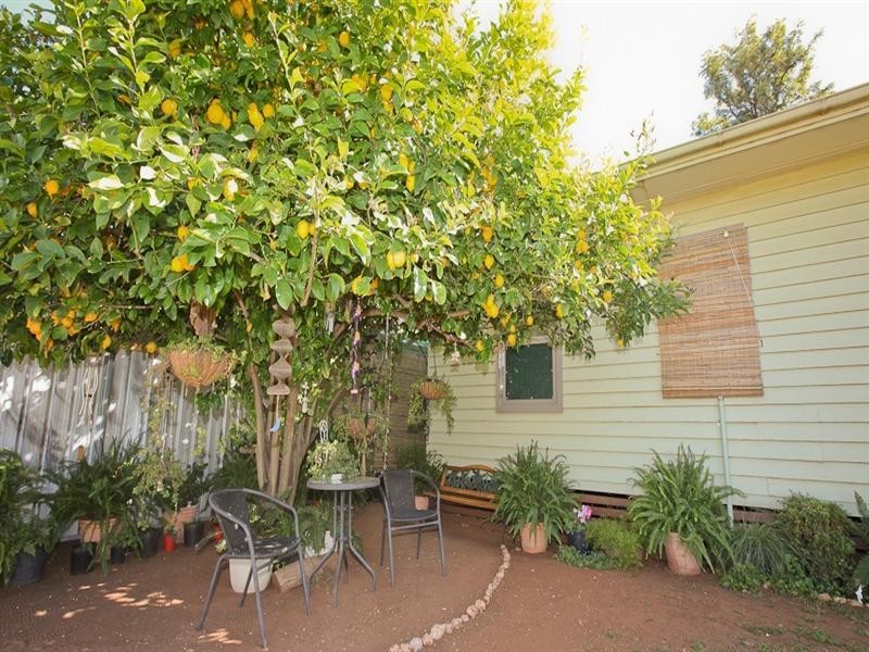 21 Loddon Avenue, Red Cliffs VIC 3496