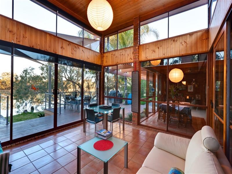 21 Cooke Street, Nichols Point VIC 3501