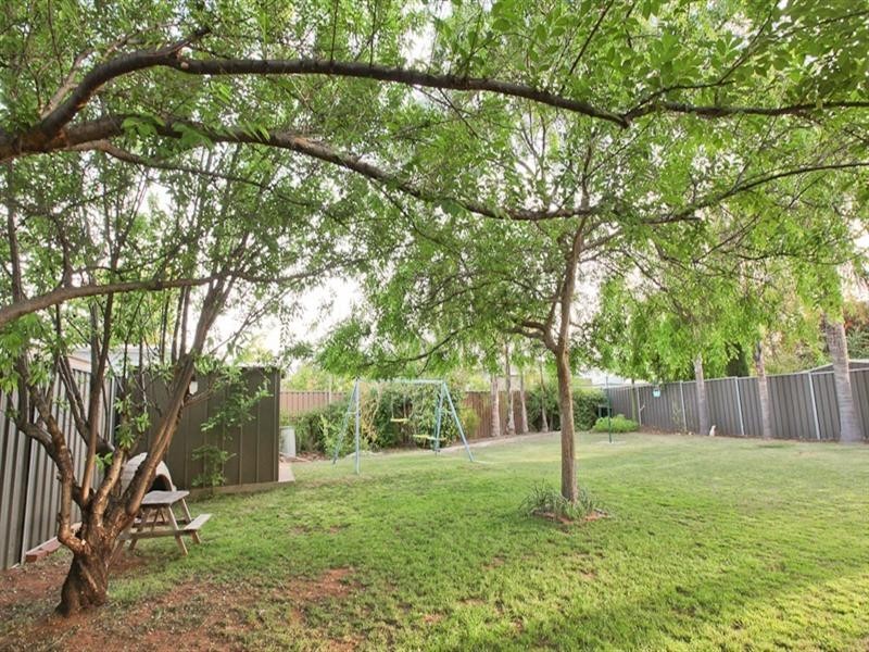 8 Chaffey Park Drive, Merbein VIC 3505