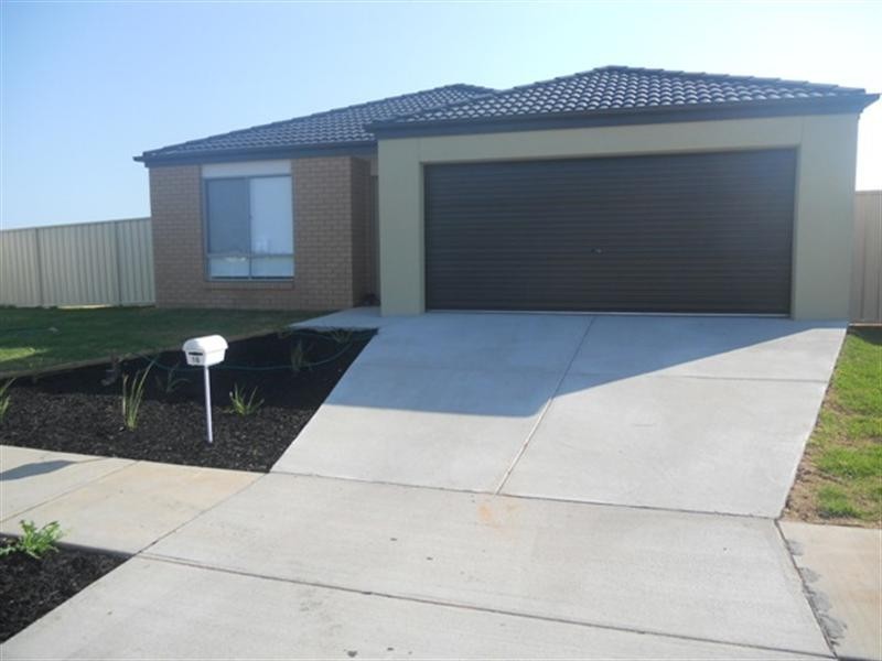 16 Immacolata Rise, Red Cliffs VIC 3496