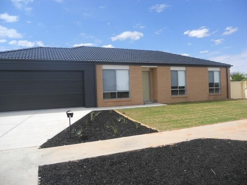 1 Immacolata Rise, Red Cliffs VIC 3496