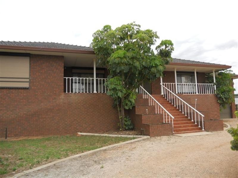 100 Dewry Avenue, Irymple VIC 3498