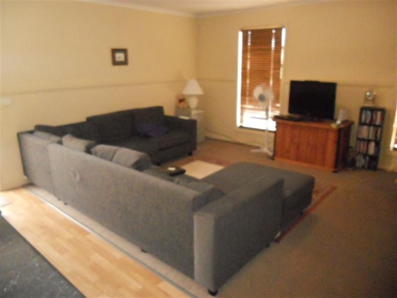 4 Rosedale Court, Gol Gol NSW 2738