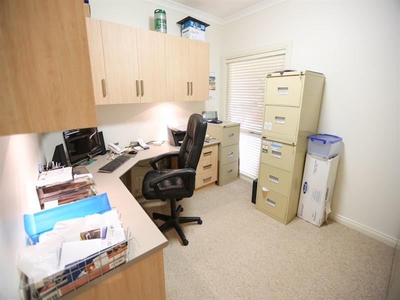 2 Roy Harwood Drive, Irymple VIC 3498