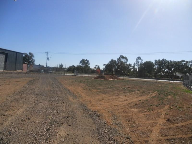 51 Cureton Ave – East, Mildura VIC 3500