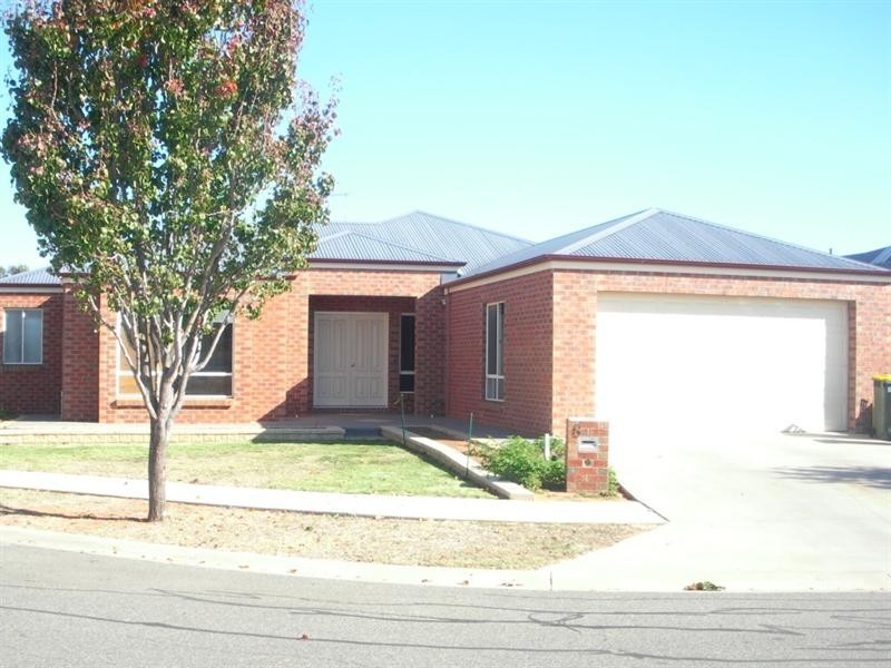 8 Annunziata Court, Mildura VIC 3500