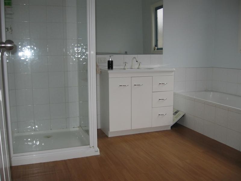 25 Victoria Street, Rochester VIC 3561