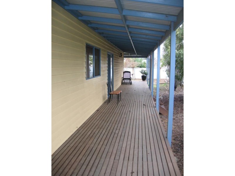 25 Victoria Street, Rochester VIC 3561