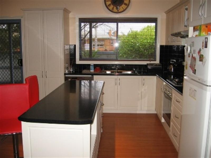 25 Victoria Street, Rochester VIC 3561