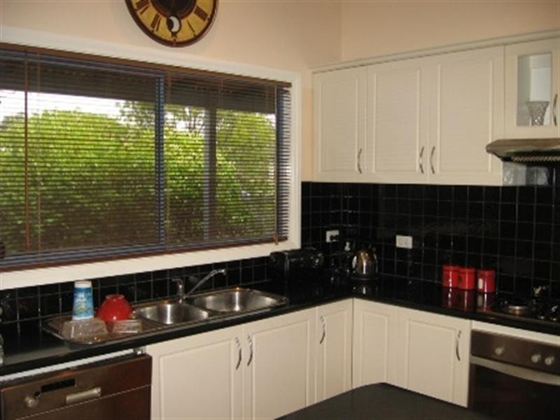 25 Victoria Street, Rochester VIC 3561