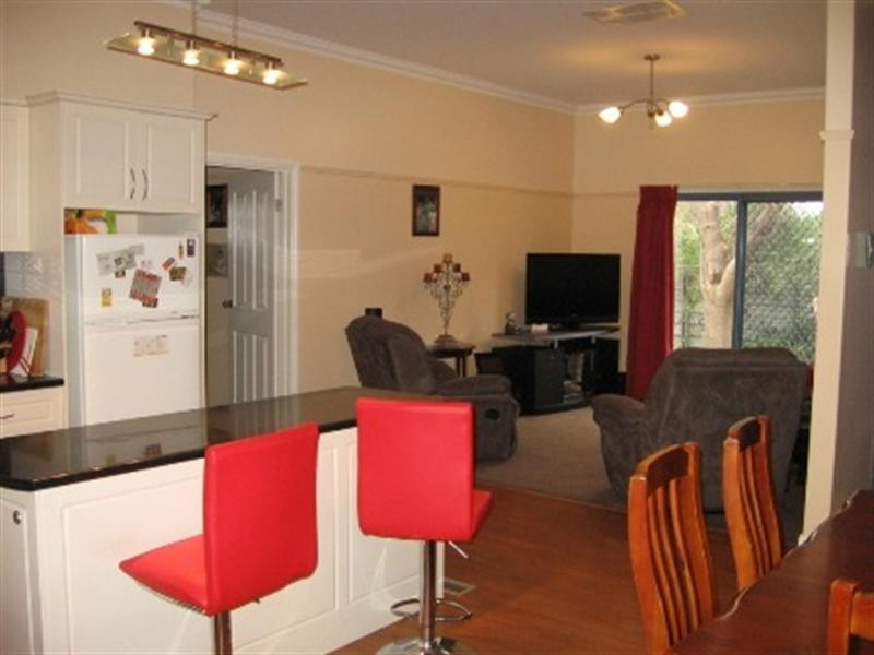 25 Victoria Street, Rochester VIC 3561