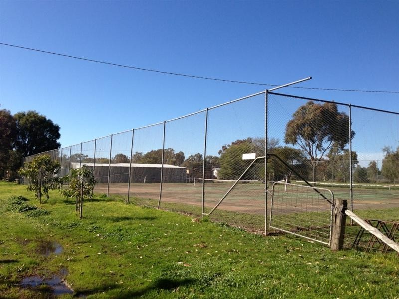 2-20 Morton Street, Rochester VIC 3561