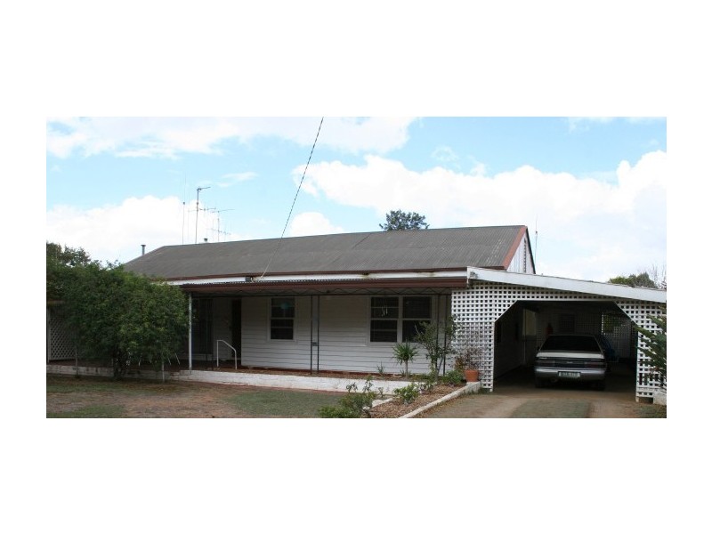 25 Edward Street, Rochester VIC 3561