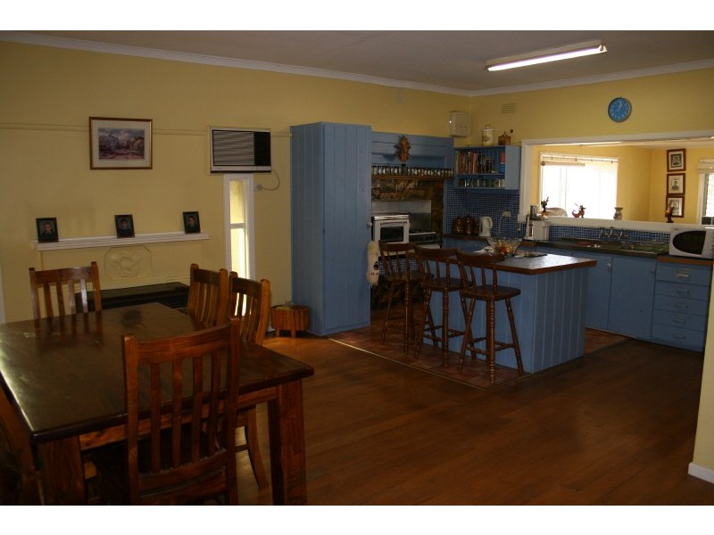 25 Edward Street, Rochester VIC 3561