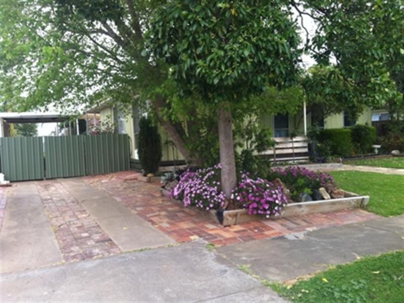 9 Rankin Street, Rochester VIC 3561