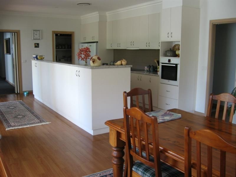 7 Leahy Court, Rochester VIC 3561