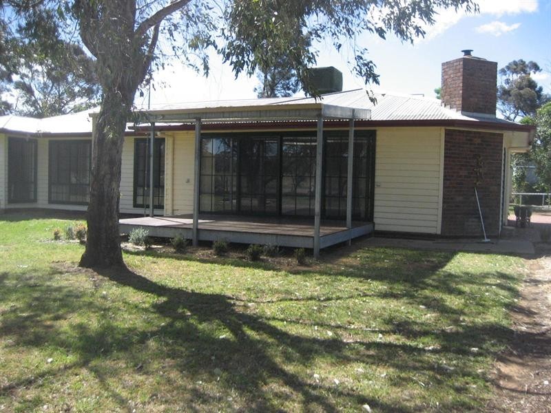 584 Diggora Road, Rochester VIC 3561
