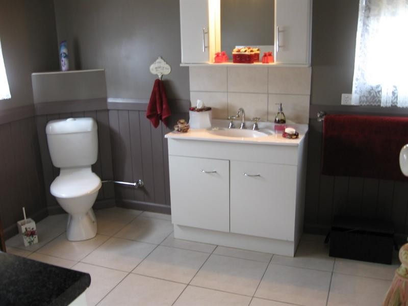 11 Morton Street, Rochester VIC 3561