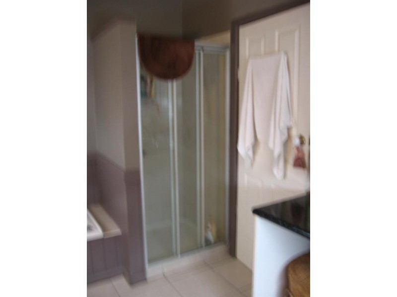 11 Morton Street, Rochester VIC 3561