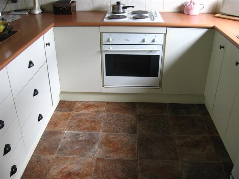 11 Morton Street, Rochester VIC 3561