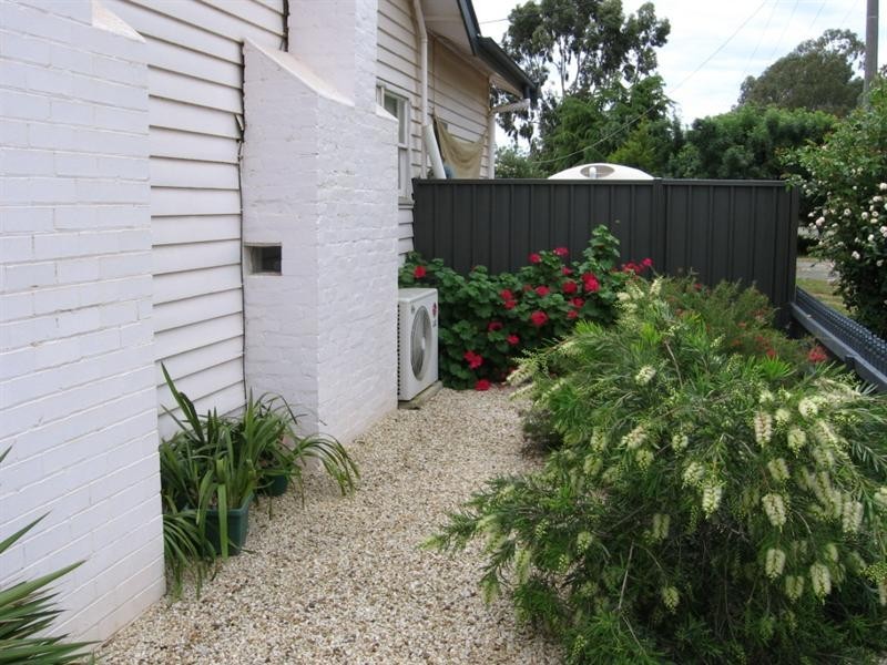 11 Morton Street, Rochester VIC 3561