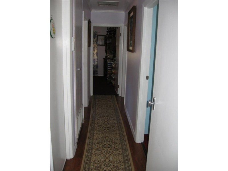 12 Gray Street, Rochester VIC 3561