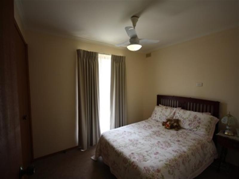 2/29 Mackay Street, Rochester VIC 3561