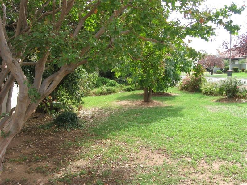 6 Hopetoun Street, Rochester VIC 3561