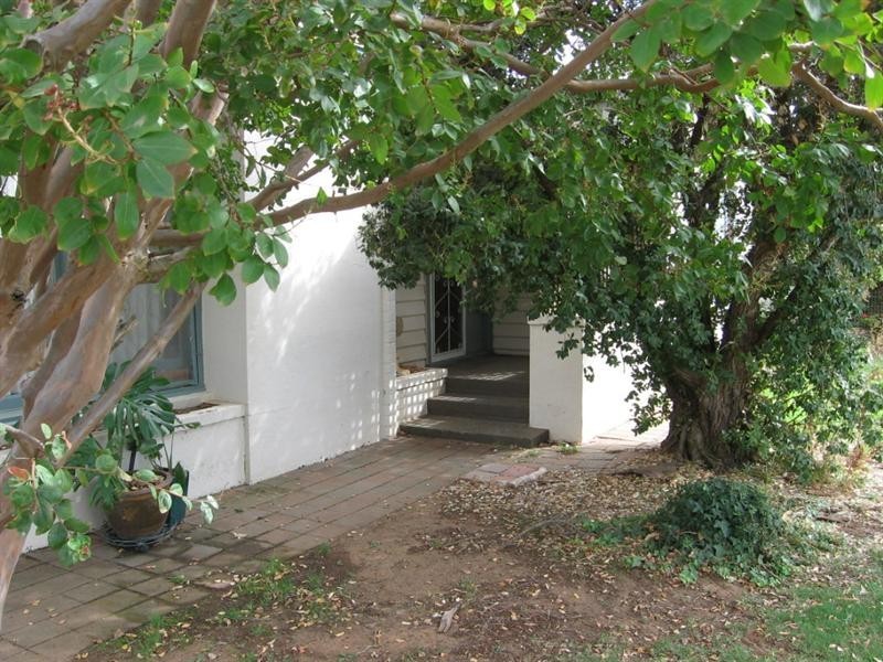 6 Hopetoun Street, Rochester VIC 3561