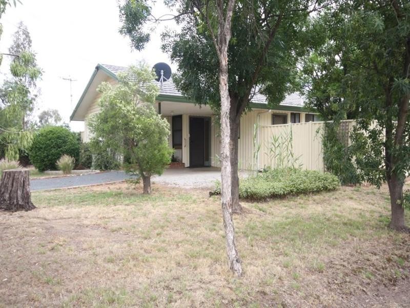 51 Hood Street, Rochester VIC 3561